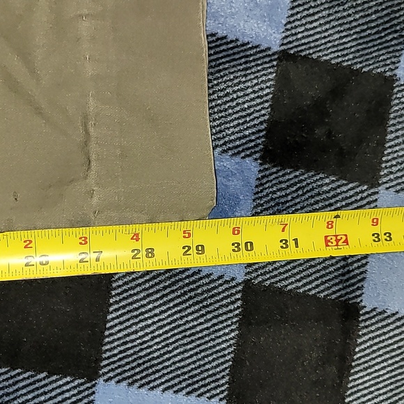 Vintage. Made in USA. L.L. Bean. Slacks w/elastic. Men's size w38 l32 - Picture 10 of 16